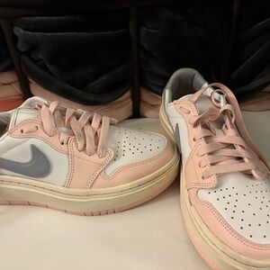 Nike White and Pink Sneakers with Gray Accents